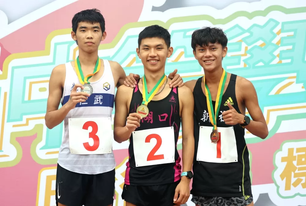 徐立紘（中）破大會，任宥杰（左）、田睿祥分居二、三。林嘉欣／攝影。