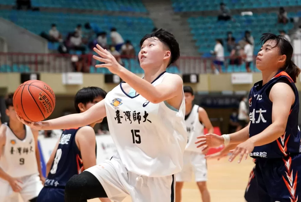 臺灣師大陳映慈20分。