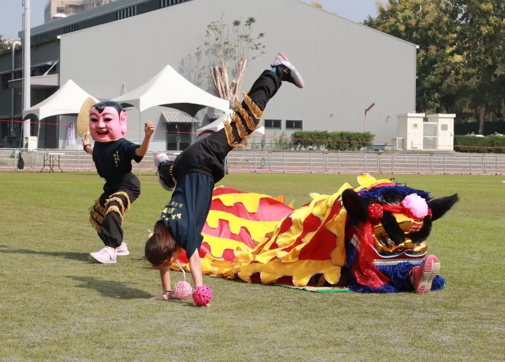柳溝國小在客家單獅拿下特優（大會特優）。