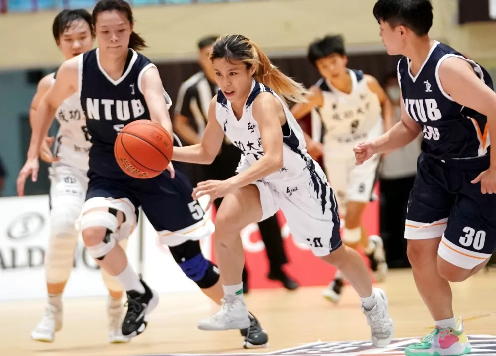 成功大學前新屋愛美13分。