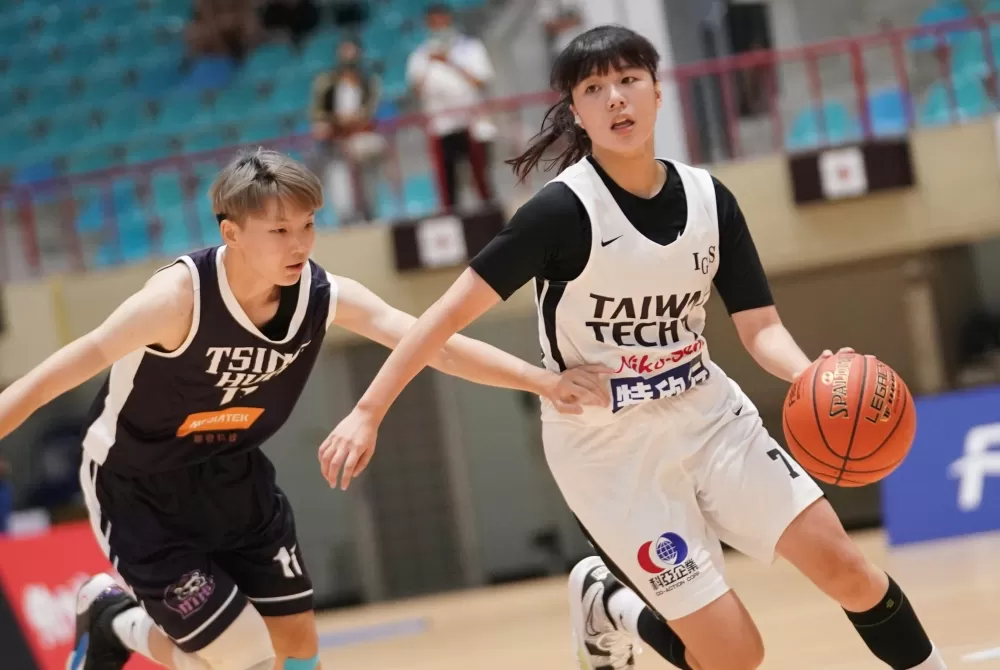 臺灣科大李若瑋21分9助攻。