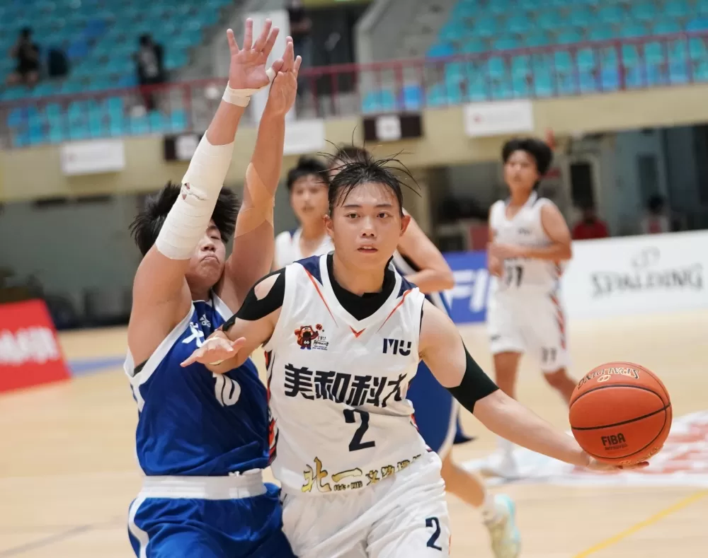 美和科大許可欣19分。