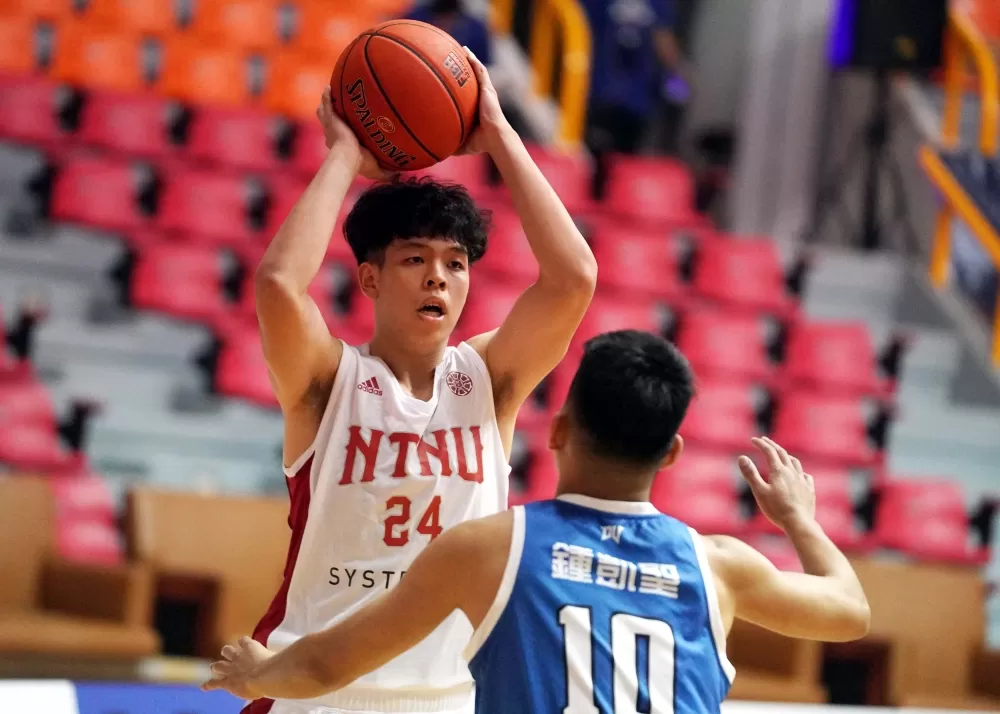 臺灣師大許敬恩16分。