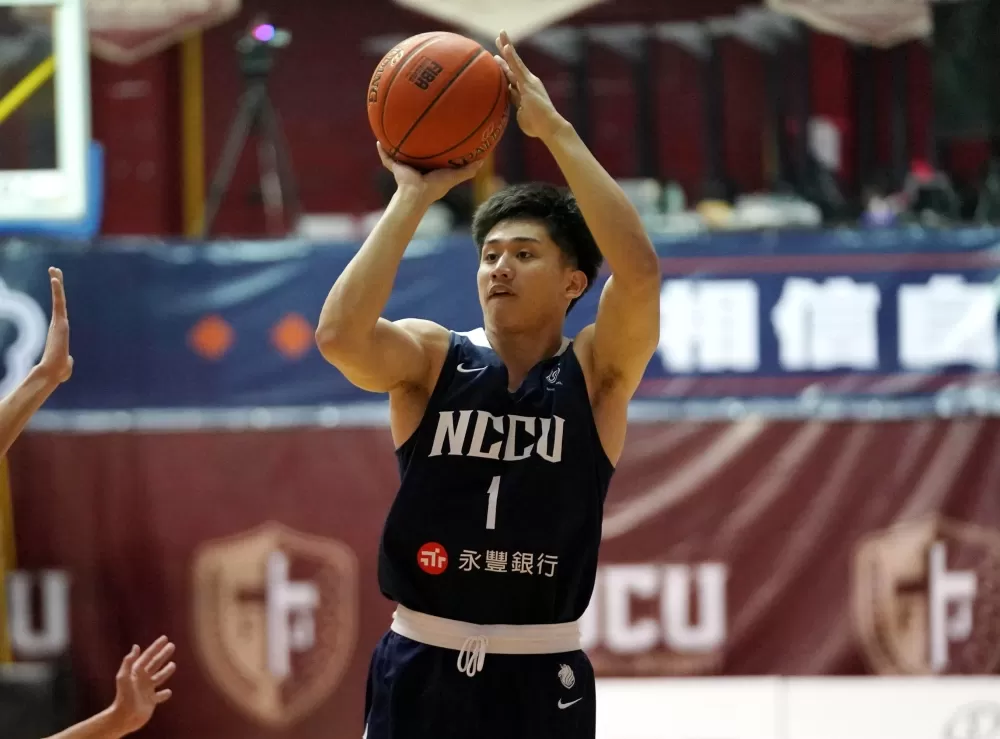 政治大學林彥廷砍19分。