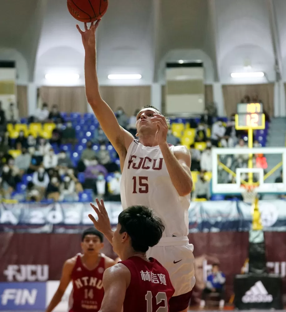 輔仁大學米哈洛14分。