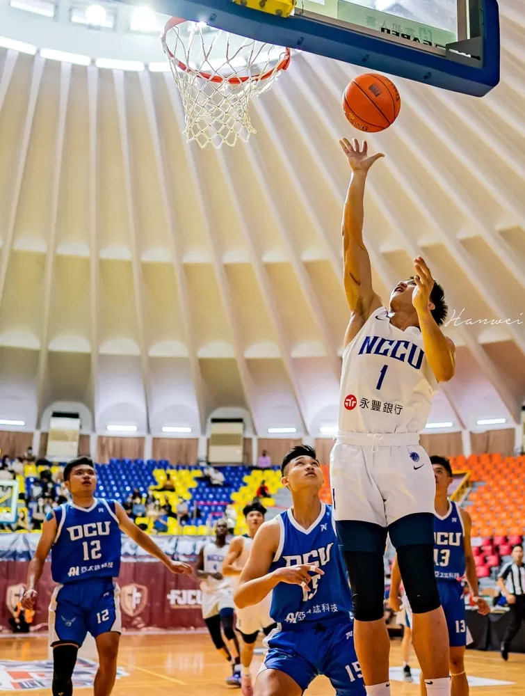 政治大學林彥廷15分6助攻。侯漢威／攝影。