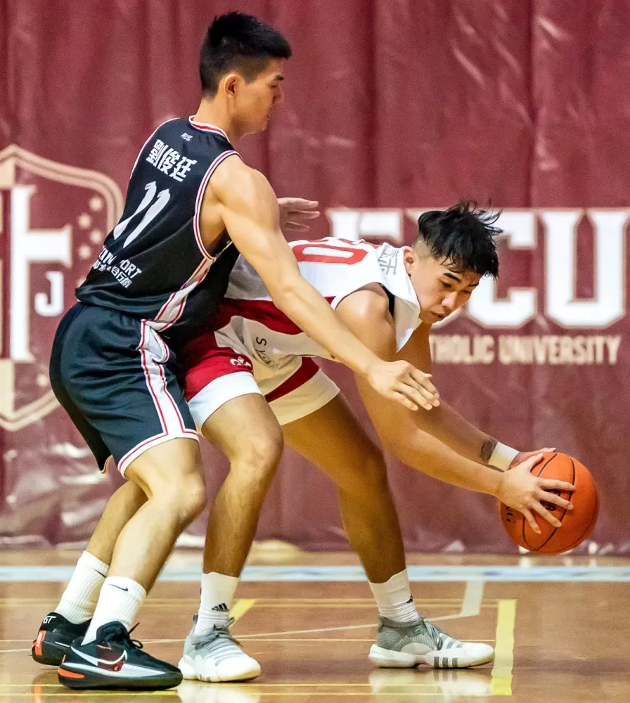 臺師5連勝中興。侯漢威／攝影。