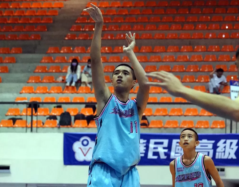 埔里田亞脩末役對大成得30分、11籃板「雙十」外帶4助攻。