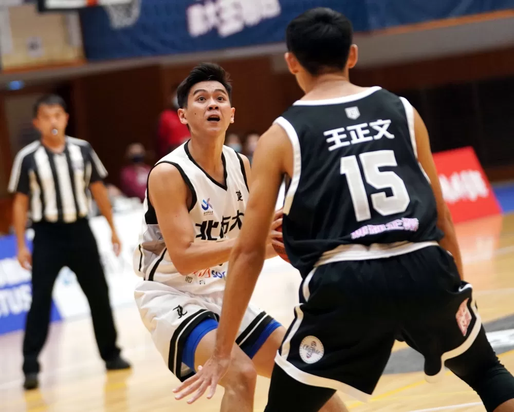 北市大學蔡承軒10分。