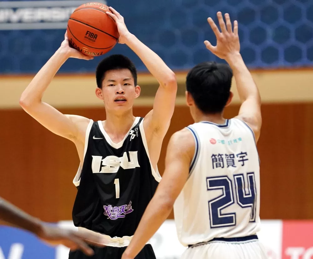 義守大學余祥平20分，飆進6記外線。