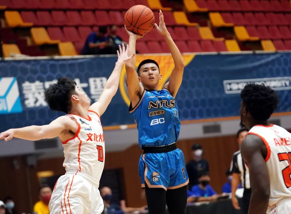 臺灣體大王禹承16分。