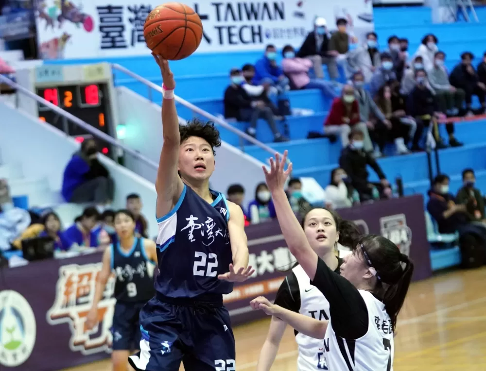 臺灣大學楊舒喬11分。