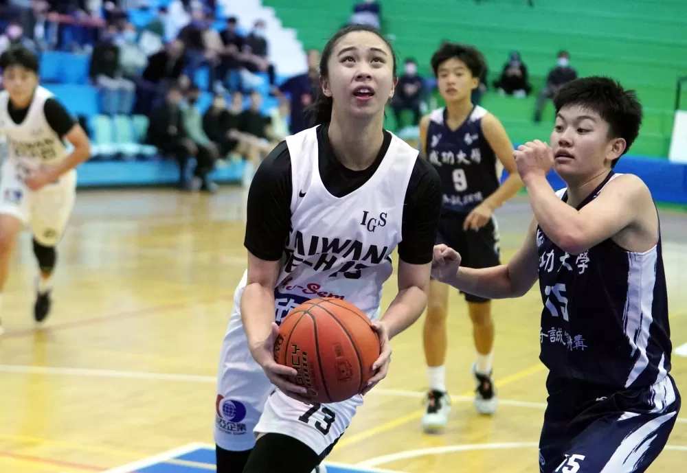 臺灣科大王禹雯。