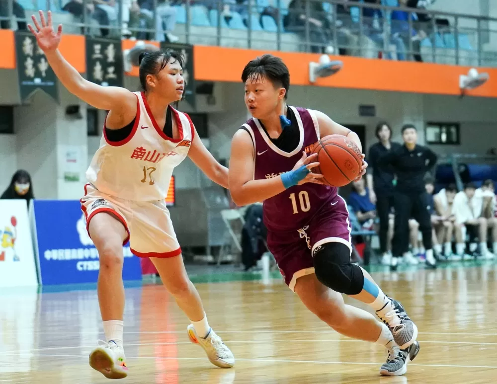 普門林湘凌壓哨絕殺南山晉級八強。