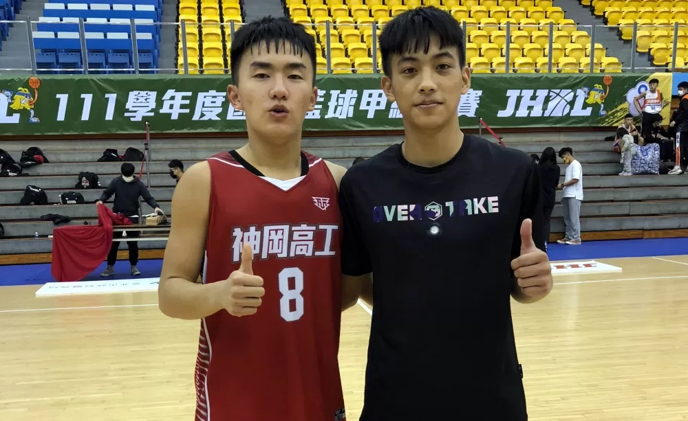 神岡、溪湖兩大球星黃瀚陞（左）、金右翔亦敵亦友，既生瑜、何生亮。