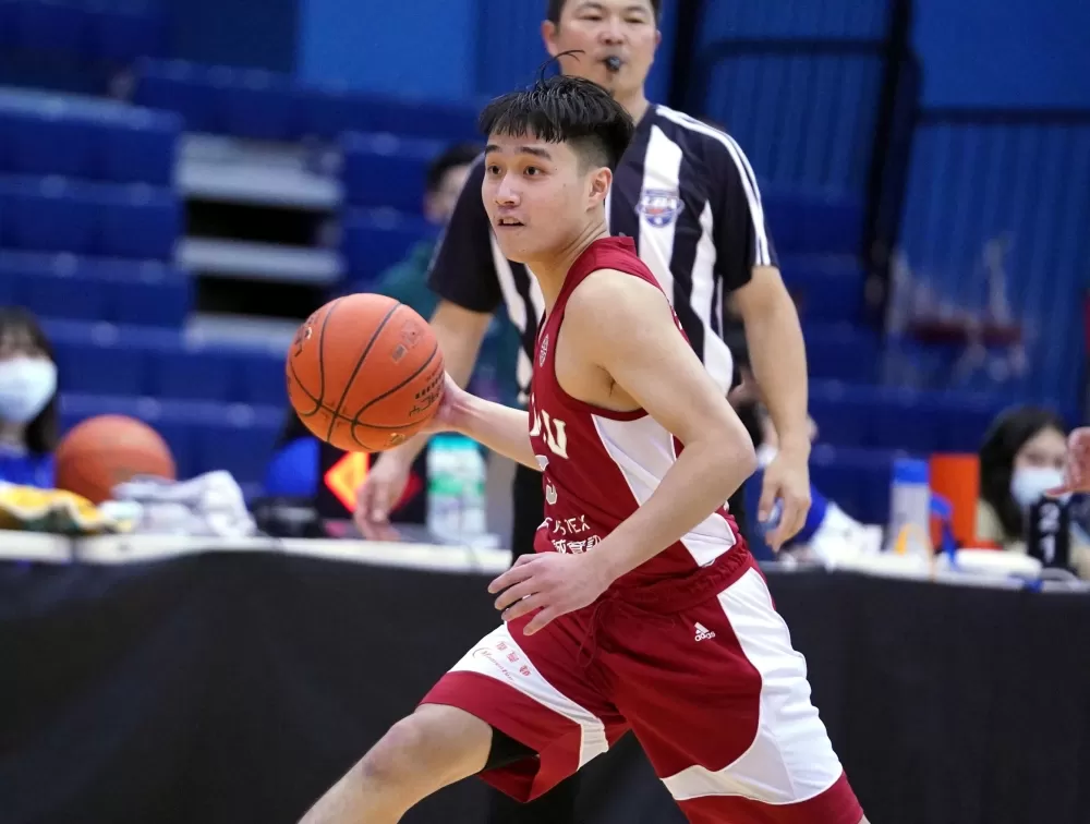 臺灣師大彭柏樺全隊最高25分。