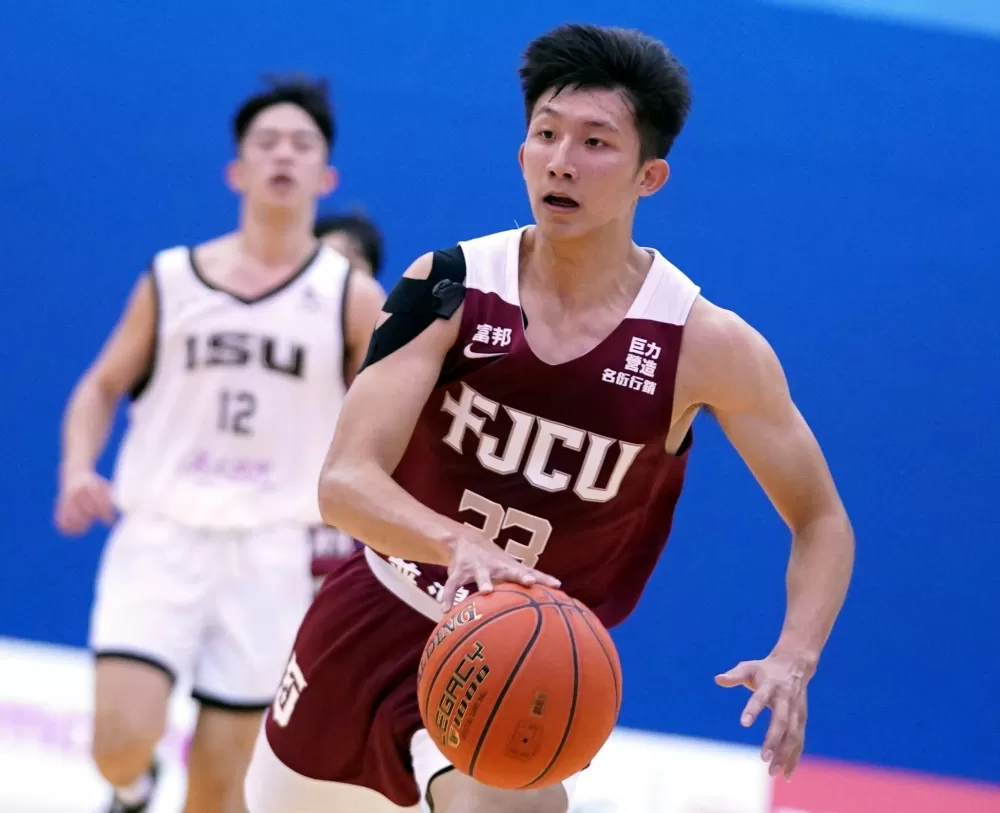 輔仁大學王翊帆26分創個人UBA生涯新高。