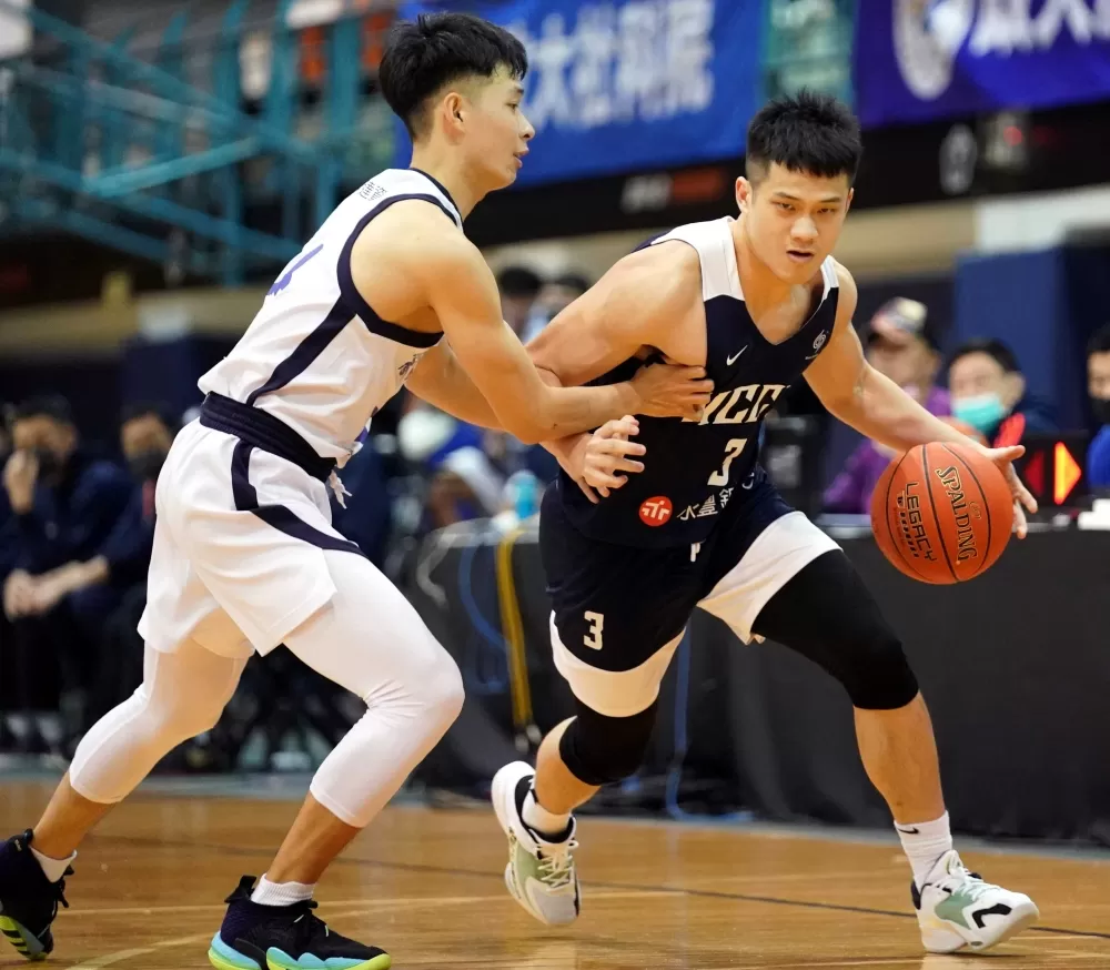 政治大學林勵10分。