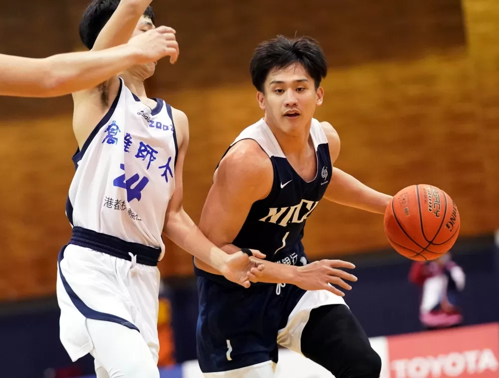 政治大學林彥廷10分7籃板8助攻5抄截。