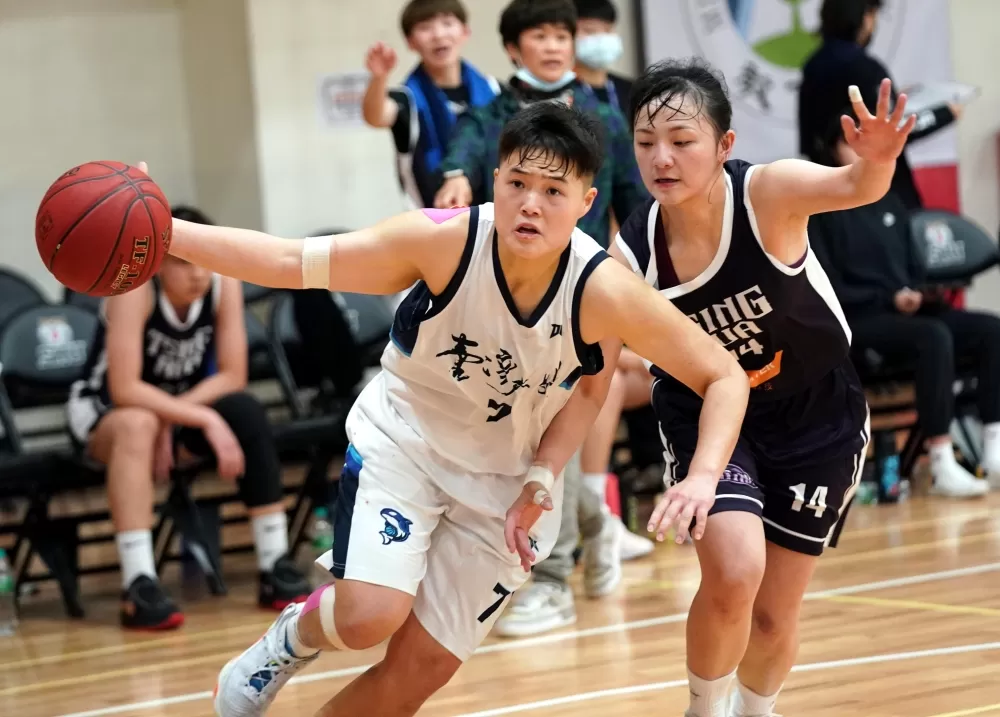 臺灣大學吳瑋茹27分7籃板。