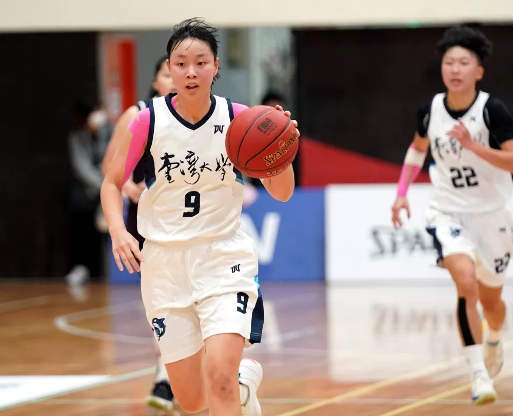 臺灣大學隊長溫品淳13分12籃板,另有4抄截7阻攻。