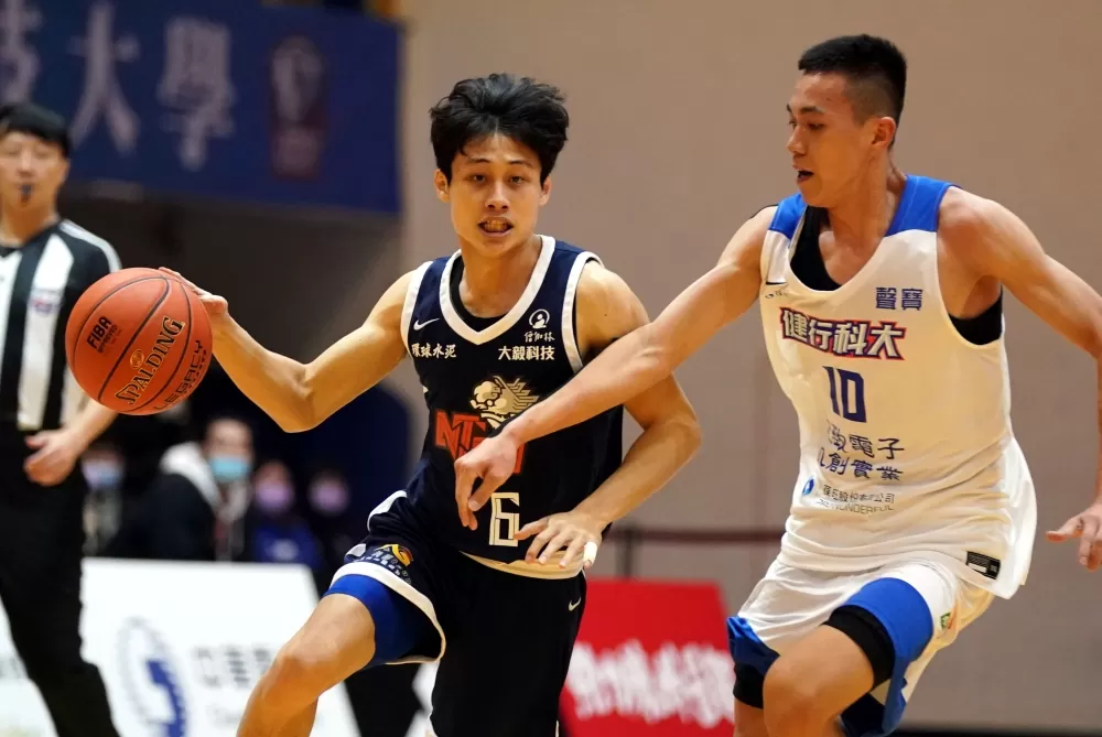 國立體大陳力行送出5助攻。