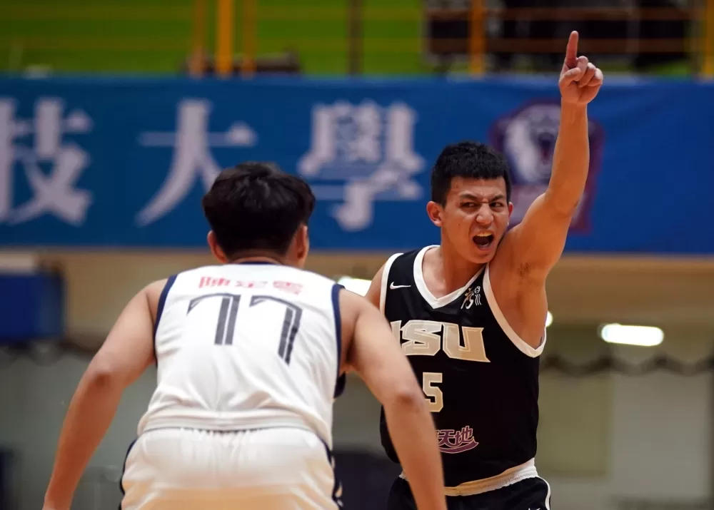 義守大學劉承彥10分6助攻。