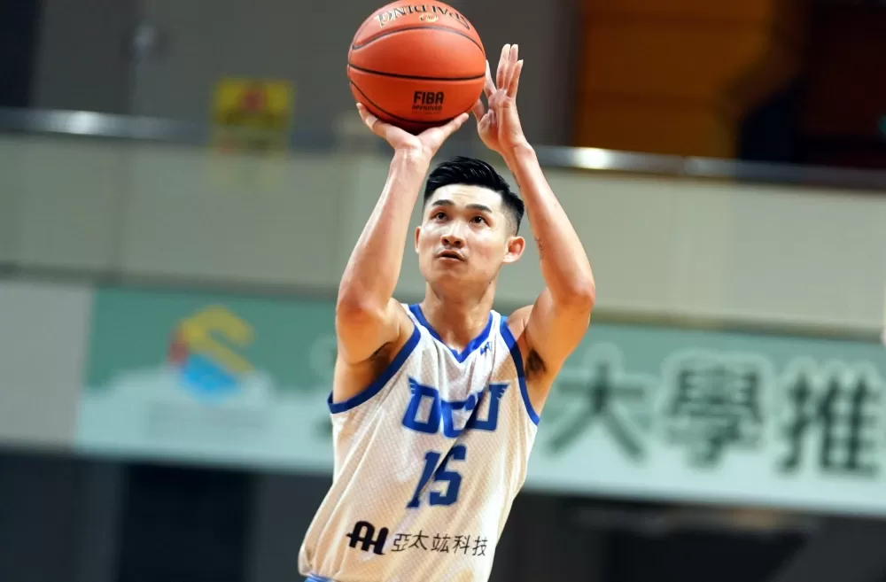 僑光科大巫竣安16分6籃板。