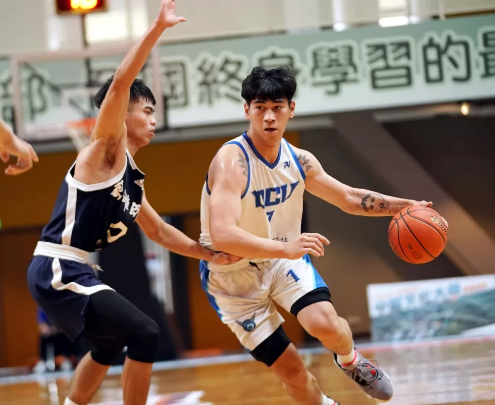 僑光科大劉彥廷23分12籃板。