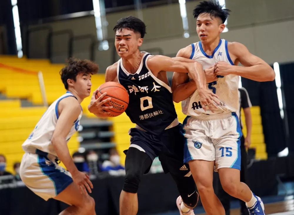 高雄師大魏莨哲22分8籃板。