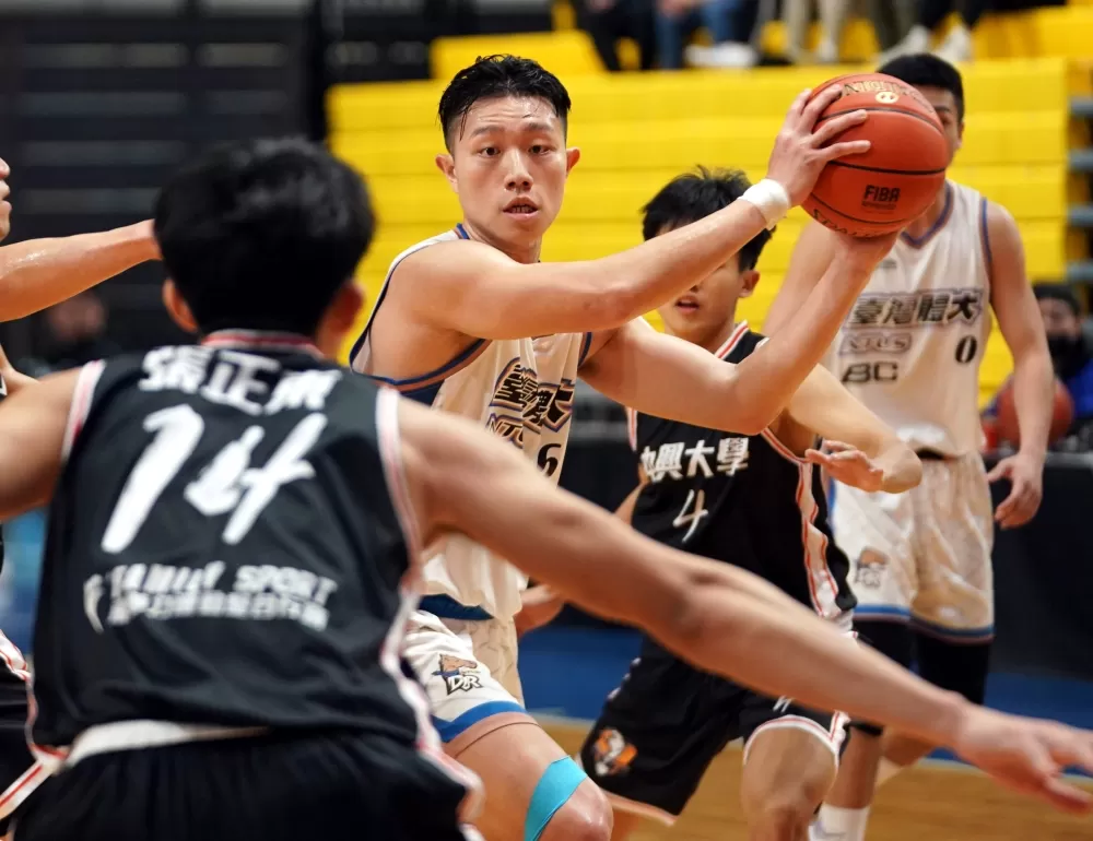 臺灣體大葉星孝。