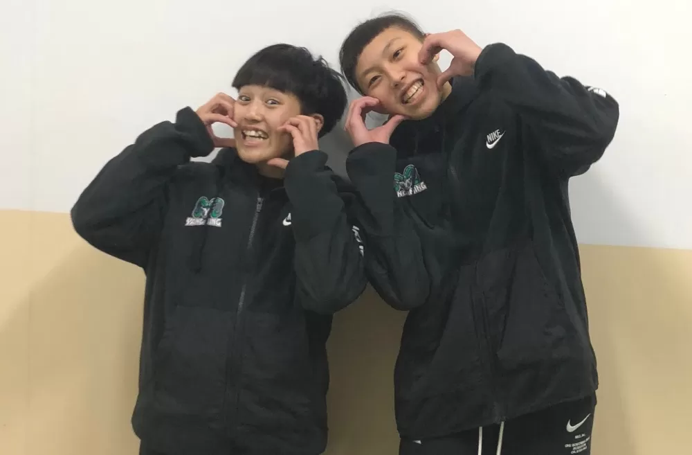 陽明鎮隊雙衛張聿嵐（右）大三元、江子柔雙十。