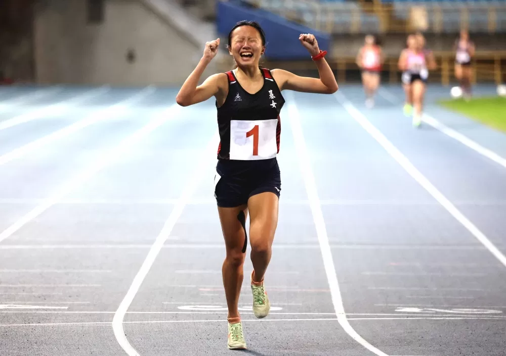 基隆女中黃郁媃奪金破大會超激動。林嘉欣/攝影。