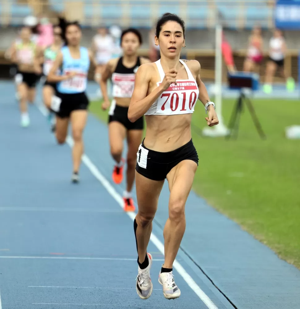 雷理莎隔15年重返場地賽破懸20年紀錄。林嘉欣/攝影。