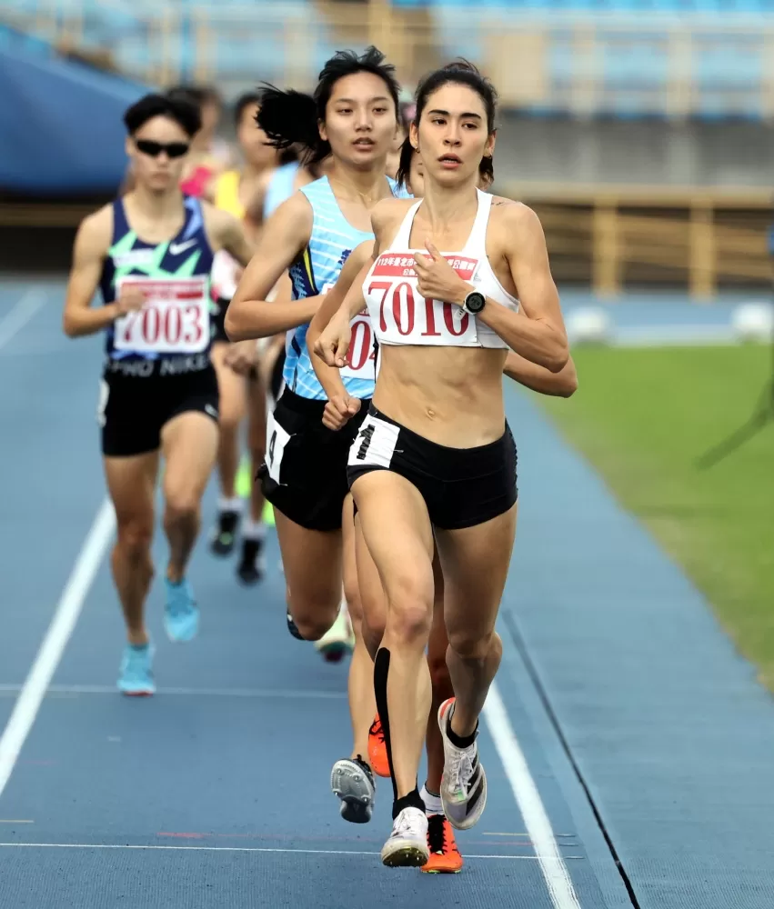 雷理莎隔15年重返場地賽破懸20年紀錄。林嘉欣/攝影。