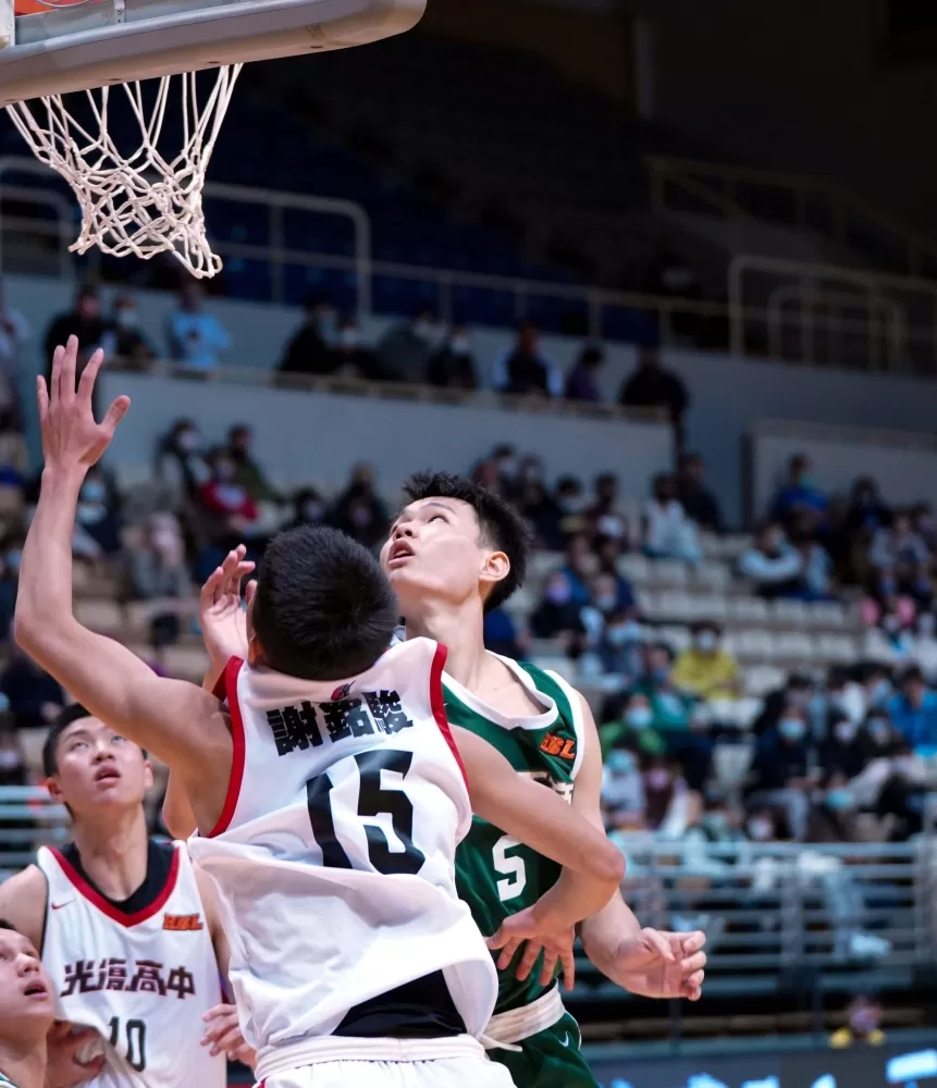 郭俊言22分高苑四強還有望。