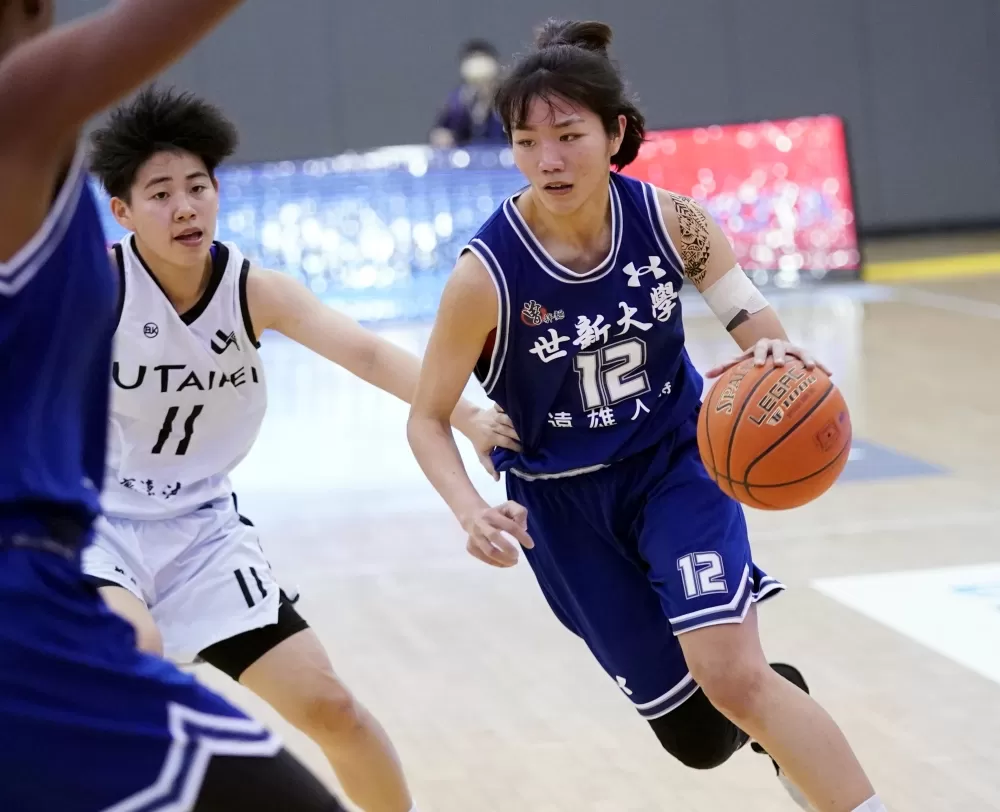 世新大學楊淑琄14分。