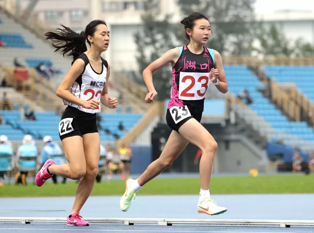 亞青少女選拔賽新竹縣湖口高中刁筱唯（前）、嘉義市輔仁高中朱婕瑀。林嘉欣／攝影。