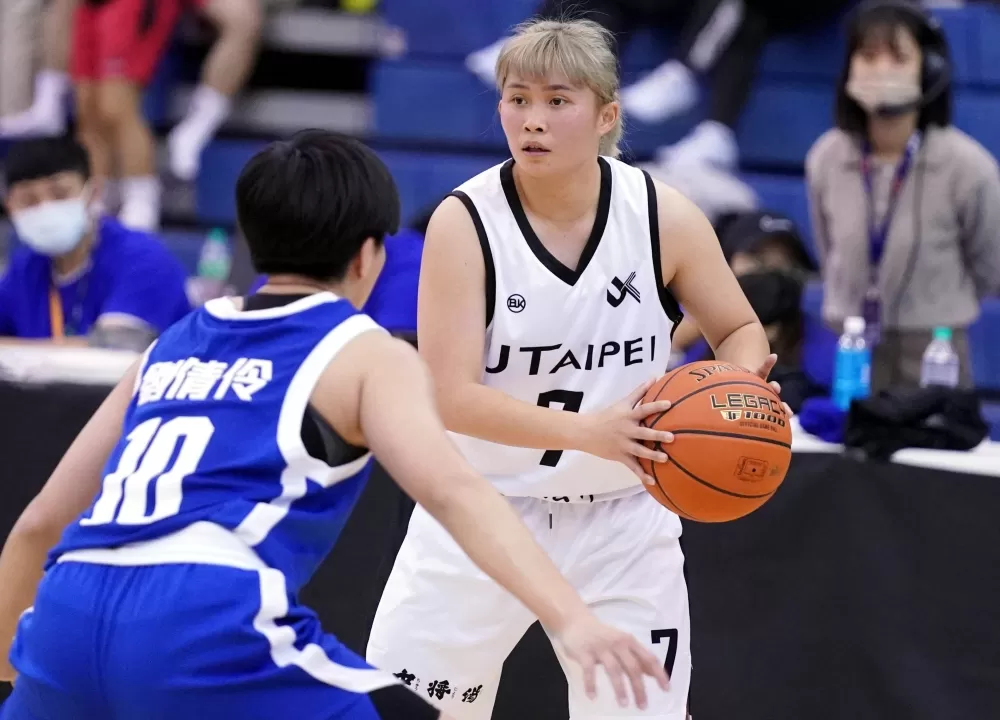 北市大學葉鈺琳22分，含5記外線。