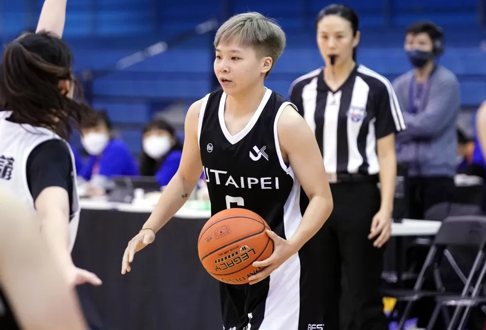 北市大學方曉晴10分。