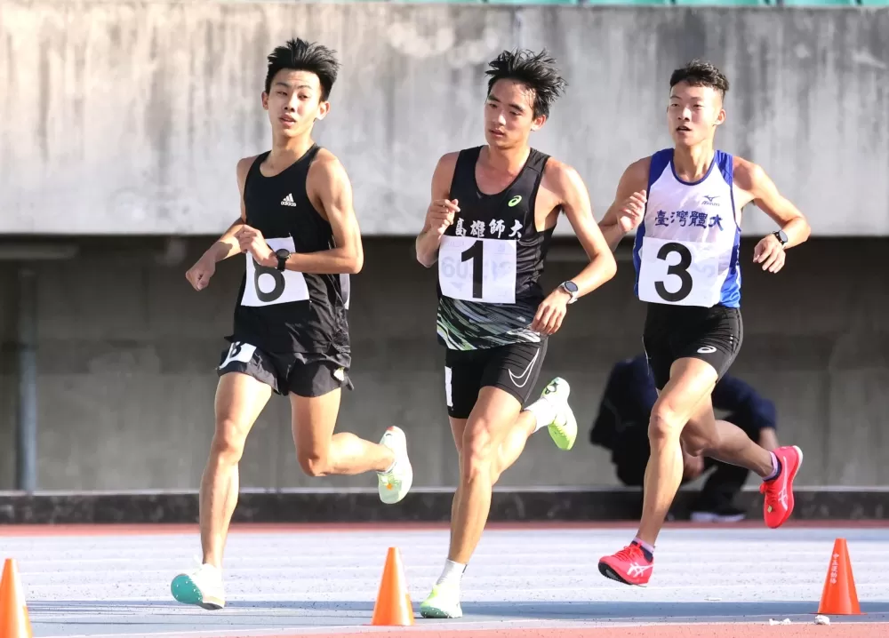 黃柏憲(左起)、黃祥維和周賢峰都破大會。林嘉欣/攝影。