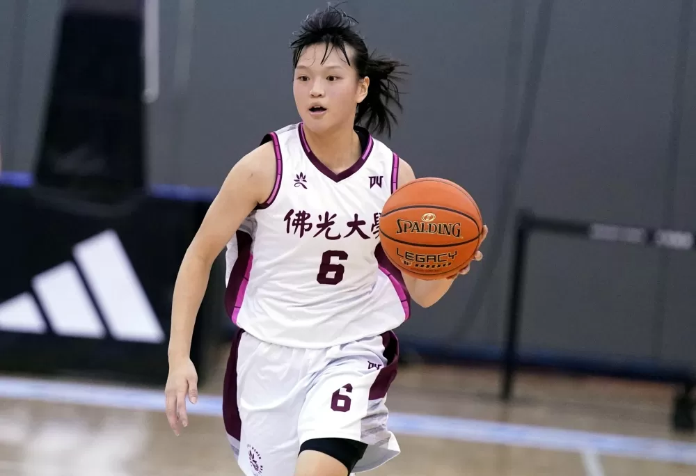 佛光大學連文鈴16分6籃板4抄截。