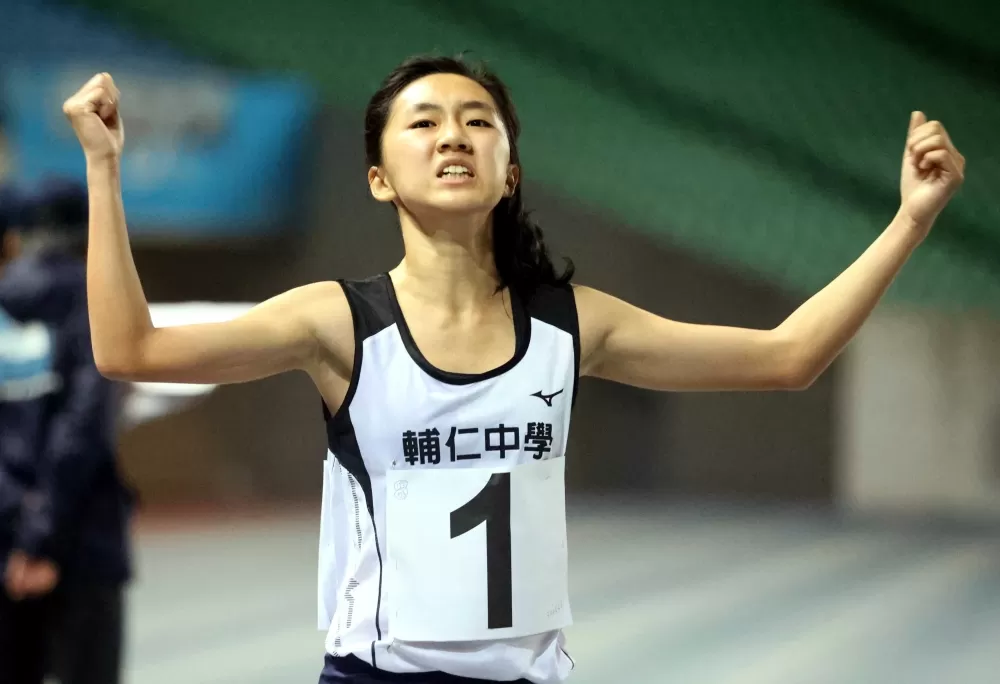 高女一萬公尺金牌朱婕瑀。林嘉欣/攝影。