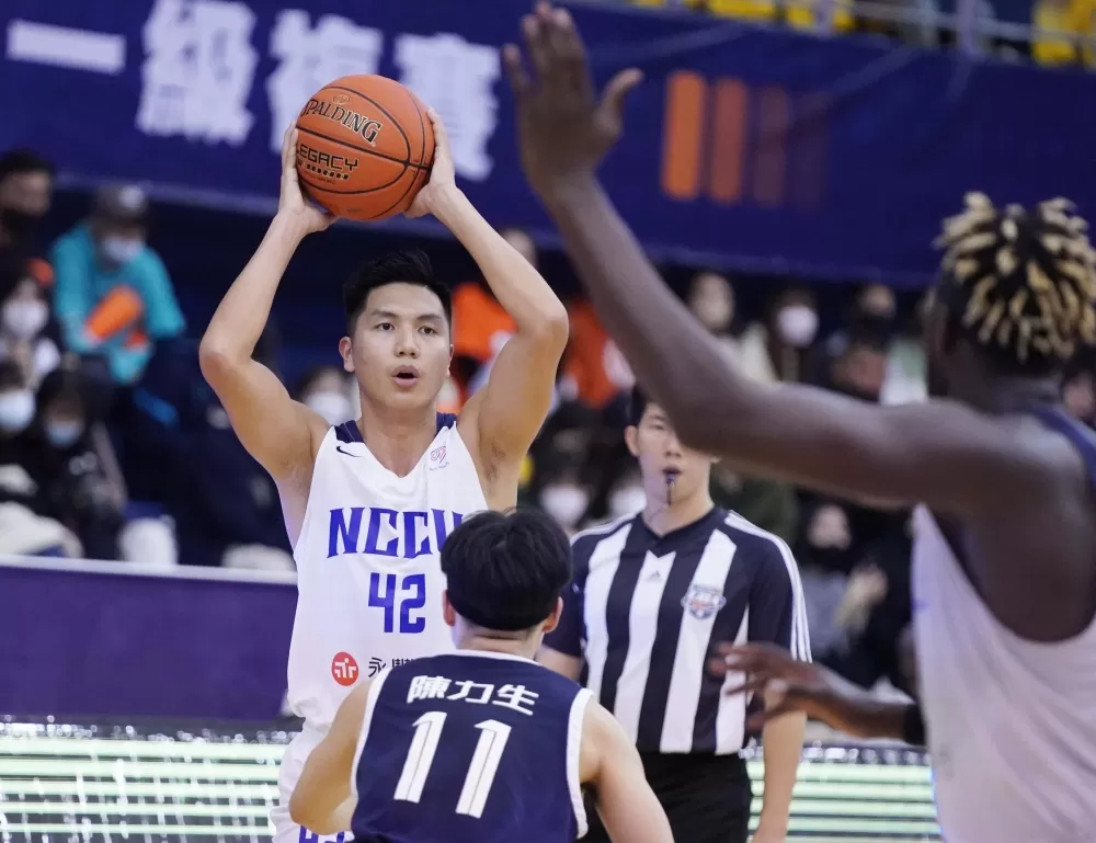 政治大學王凱裕9分。