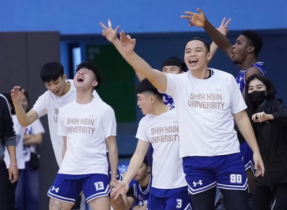 世新大學收下複賽第二勝。