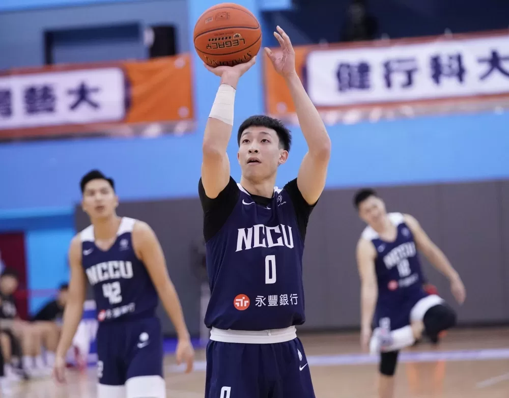 政治大學宋昕澔。