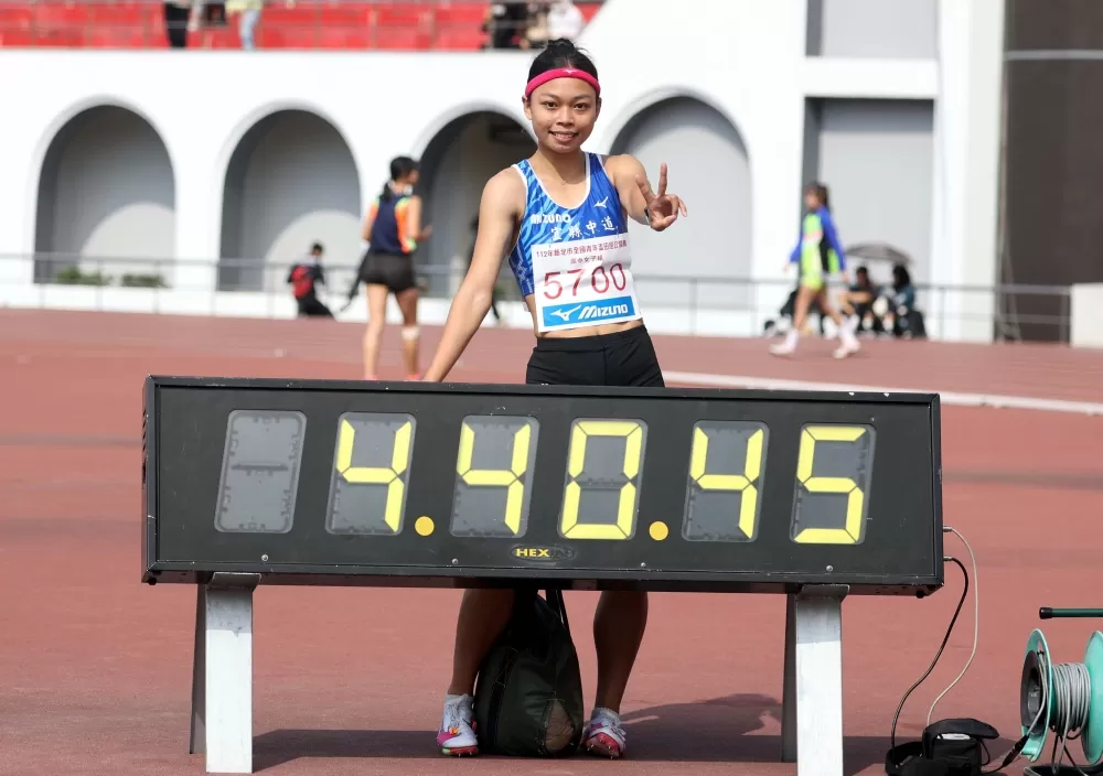 陳潔安破懸11年紀錄。林嘉欣/攝影。