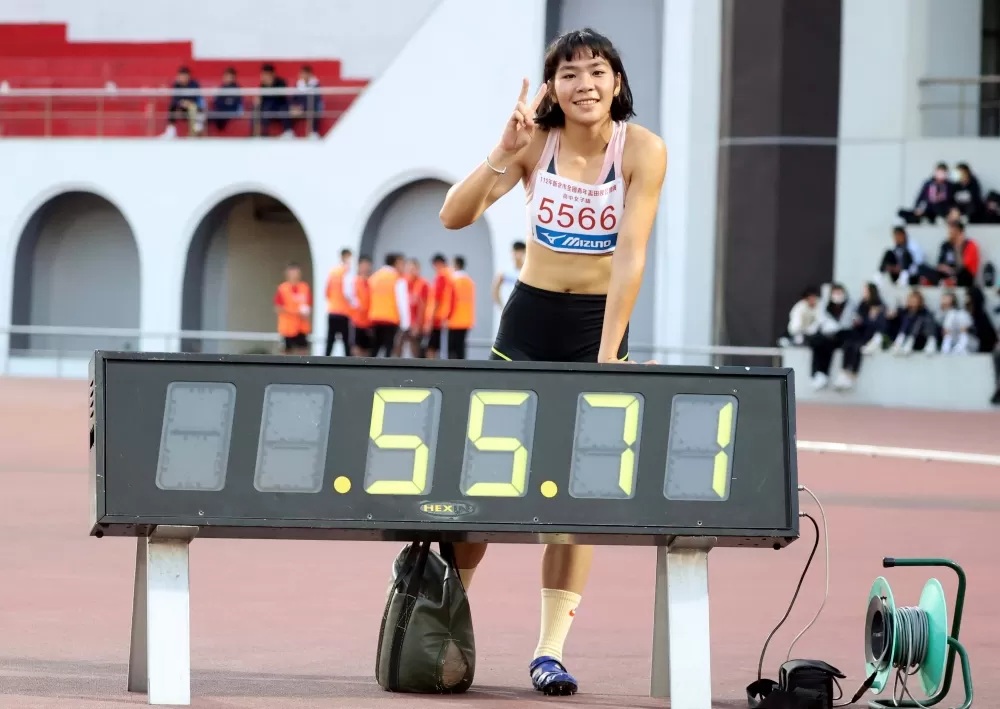 過年只休兩天的陳紜晞破大會。林嘉欣／攝影。