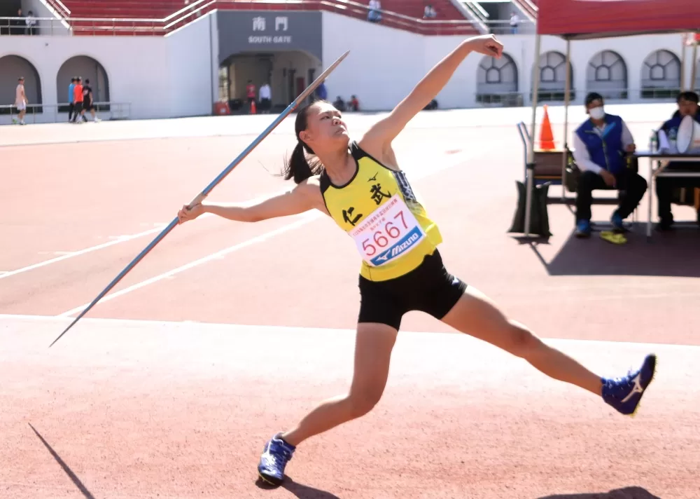 朱品薰破大會。