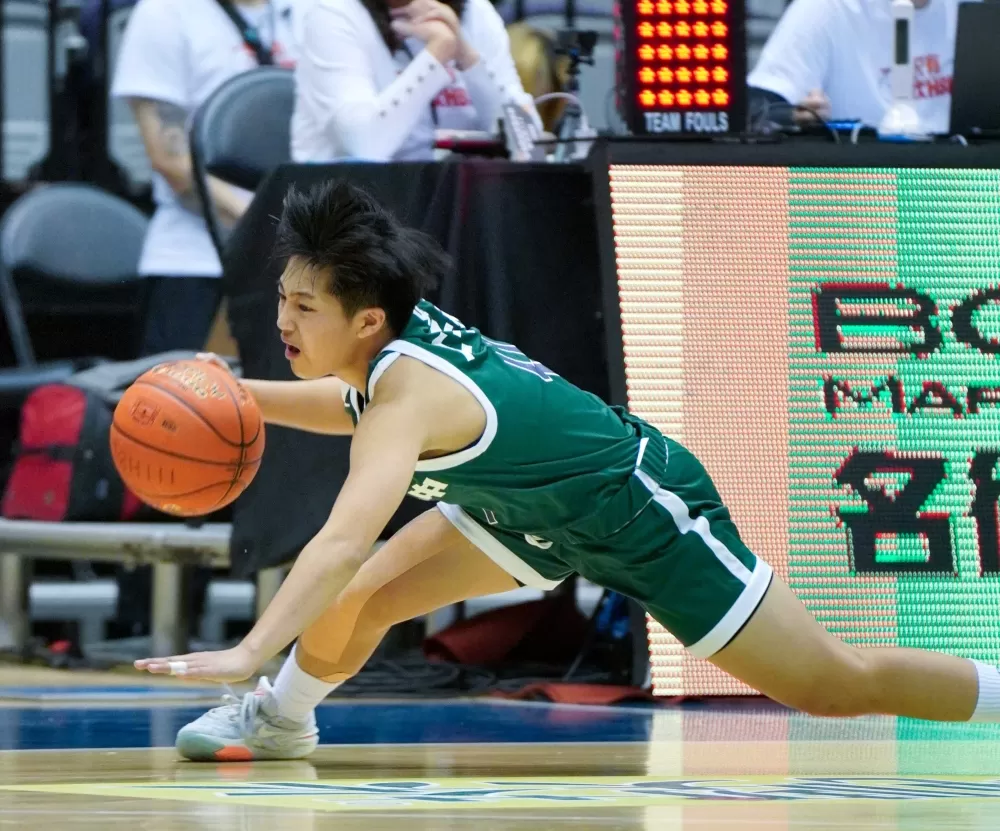 江子柔撐50分鐘34分14籃板如「155巨人」陽明第3。